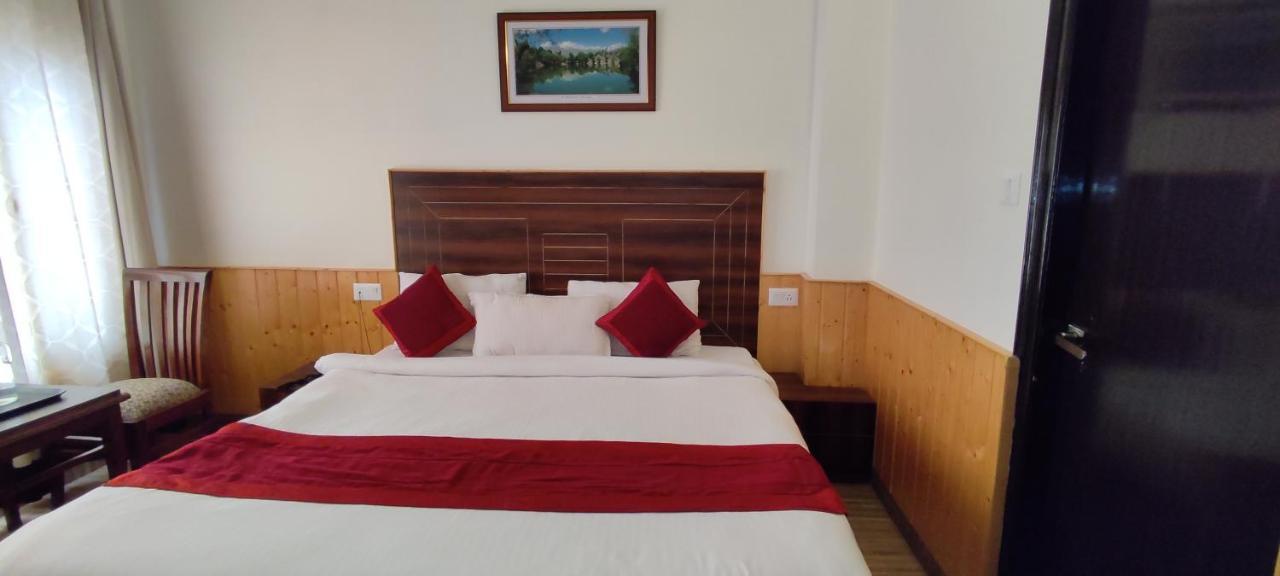 Aparthotel Seven Hills Shimla By Him Haults Hospitality Esterno foto